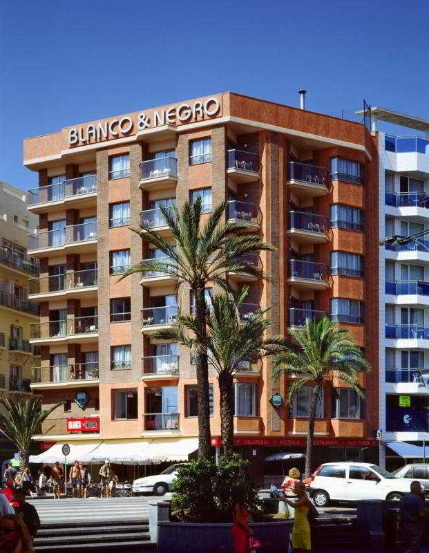 יורט דה מאר Blanco Y Negro Apartments מראה חיצוני תמונה